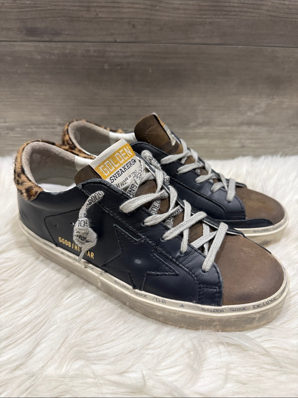 GOLDEN GOOSE Hi Star Platform Sneakers - Picture 4 of 16